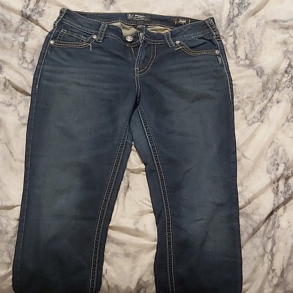 SILVER Jeans - Picture 3 of 4